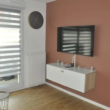 Pepite Haut De Gamme Tous Conforts Romainville Exterior photo